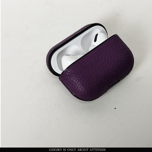 Design élégant vente chaude en cuir <span class=keywords><strong>togo</strong></span> véritable pour <span class=keywords><strong>housse</strong></span> pour airpod Pro étui en cuir fait main pour <span class=keywords><strong>housse</strong></span> d'écouteur - Product Image 4