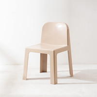 Vente en gros de chaises modernes nordiques relax, imperméables et confortables pour café et loisirs chaises de salon pour une personne seule en plastique et résine