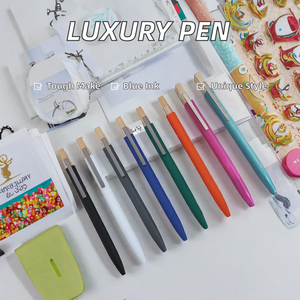 Ấn tượng bút bi có thể thu vào thiết kế màu xanh đen mực tre gỗ Grip 07mm điểm - Product Image 2