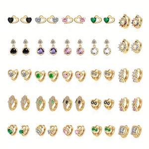 ต่างหูทองคำชุบ 18K รูปใบไม้สำหรับเด็กผู้หญิง ต่างหูแบบห่วงสำหรับผู้หญิง ต่างหูทองคำชุบ 18K - Product Image 5