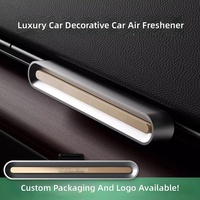 Diffuseur de parfum pour voiture en métal usiné CNC avec logo personnalisé, en alliage d'aluminium, à clipser, directement de l'usine