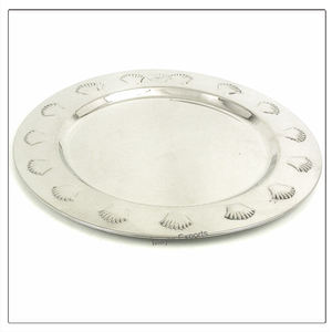 Assiette de présentation en acier inoxydable massif, écologique, design classique, adapté aux hôtels, 33 cm de diamètre, mariages, fêtes - Product Image 1