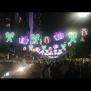 Iluminación para festivales de Pascua en calles y entradas de parques con clasificación IP65 - Product Image 1