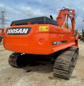 Excavatrice hydraulique sur chenilles DX300LC, matériel de construction, excavatrice d'occasion Doosan DX300LC, excavatrice sur chenilles de 30 tonnes - Product Image 2