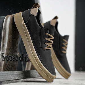 รองเท้าลำลองหนังกลับผู้ชายแบบผูกเชือก ระบายอากาศได้ดี เพิ่มความสูง ทันสมัย ใช้งานได้หลากหลาย รองเท้าสเก็ตบอร์ด รองเท้าลำลองหนังกลับผู้ชายแบบผูกเชือก - Product Image 4