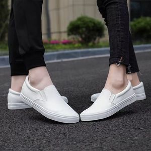 Zapatos casuales de primavera para hombre, estilo slip-on, para trabajo, estudiantes, color blanco, resistentes al desgaste, suela gruesa, color sólido, estilo para caminar en pareja. - Product Image 6