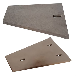 Aangepaste Hoge Mangaan Chroom Casting <span class=keywords><strong>Impact</strong></span> <span class=keywords><strong>Crusher</strong></span> Stalen Kaak <span class=keywords><strong>Crusher</strong></span> Kant Wang Slijtage Plaat Beat <span class=keywords><strong>Bar</strong></span> Mijnbouw Machine Onderdelen - Product Image 3