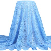2252 Vente en gros de tissus en dentelle à sequins de lait nigérians bleu ciel, dentelle filet brodée africaine, offre spéciale