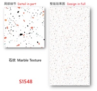 Panneau mural en PVC simulé marbre blanc avec des détails de veines grises et dorées pour des projets de surfaces murales décoratives élégantes