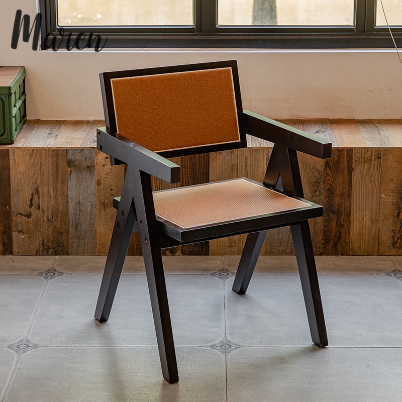 silla de madera individual 003