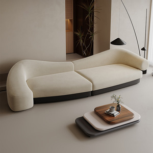 Italiaanse high-end minimalistische Chesterfield driezits halvemaanvormige stoffen bank in crèmekleurige stijl, designmeubilair voor beautysalons en hotels - Product Image 1