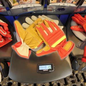 Gants de lutte contre les incendies en aramide (17 modèles) : ignifuges, résistants à la chaleur pour utilisation en forêt - Product Image 1