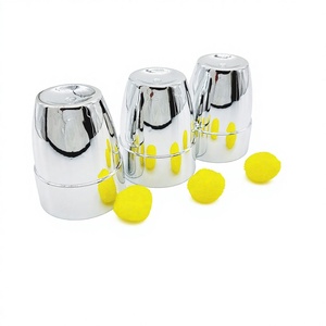 Trucco Magico Tre Tazze e Palline in Argento, Giocattolo per <span class=keywords><strong>Illusioni</strong></span> Elettroplaccate, per Spettacoli e Feste, Realizzato in Plastica - Product Image 3