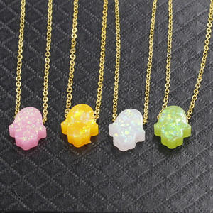 Nuova collana girocollo a mano in acciaio inossidabile placcato oro 18 carati a forma di mano Hamsa a più colori per donna - Product Image 6