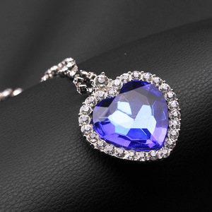 Film Wild Jewelry ROSE stessa collana Titan Ocean Heart Blue Big Gemstone Necklace - Product Image 4
