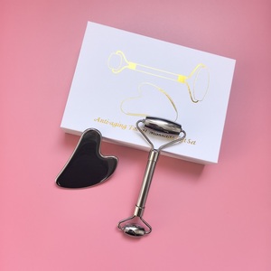 Set di <span class=keywords><strong>Rullo</strong></span> Facciale e Gua Sha in Acciaio Inossidabile per Massaggio e Cura della Pelle, Strumento per Massaggio Commerciale - Product Image 5