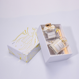 Set di Candele e Diffusori OEM di Lusso con Confezione Elegante - Product Image 4