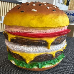Fast Food ristorante pubblicità 3D grande in fibra di vetro <span class=keywords><strong>Hamburger</strong></span> scultura in resina di <span class=keywords><strong>Hamburger</strong></span> statua incandescente grande <span class=keywords><strong>Hamburger</strong></span> - Product Image 5