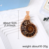 Pendentif en coquillage fossile naturel fait main enroulé sur fil pour la fabrication de bijoux, vente en gros