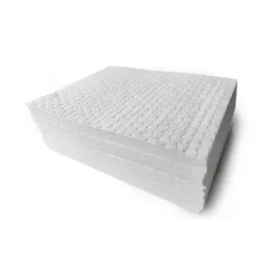 Muestras gratis color blanco 17*19 pulgadas hojas de almohadillas absorbentes de petróleo