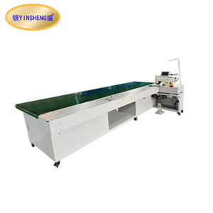 Machine à coudre automatique pour surjetage de <span class=keywords><strong>rideaux</strong></span> avec plieur de ourlet latéral et convoyeur - Product Image 1