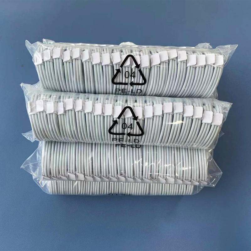 20W USB-C To L cable with bag