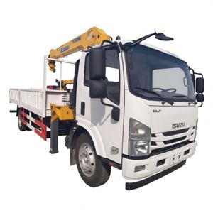 Grúa Multifuncional Montada en Camión Isuzu de 6.3 Toneladas para Construcción Urbana - Product Image 1