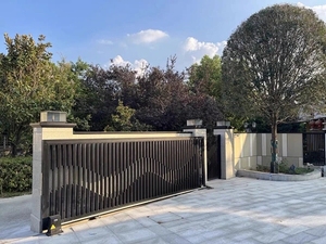 <span class=keywords><strong>Portail</strong></span> Moderne en Aluminium pour Cour et Allée, Sécurisé, Revêtement en Poudre, Utilisation Extérieure - Product Image 3