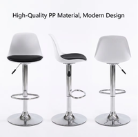 Chaise de bar pivotante moderne et élégante pour cuisine, avec siège en plastique coloré et hauteur réglable