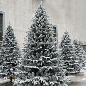 Sapin artificiel décoratif personnalisable de 1,8 m, blanc floqué, en PE+PVC, avec base de support, pour Noël - Product Image 2
