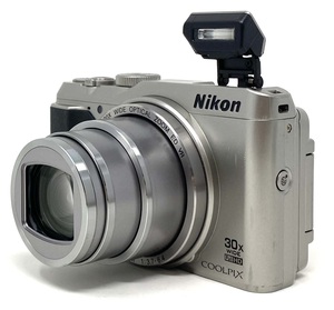 กล้องที่ใช้แล้ว COOLPIX S9900 กล้องดิจิตอลพร้อมระบบออปติคอล 30x และ Wi-Fi ในตัว (สีเงิน) - Product Image 5