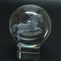 Chevaliers du zodiaque lueur dans l'obscurité 3d boule de cristal intérieur laser gravé au laser 3d sculpté au laser boule de cristal lumière sphère gravée