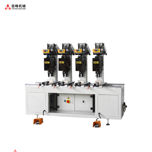 Machine de fixation automatique à quatre broches pour vis autotaraudeuses pour profilés <span class=keywords><strong>PVC</strong></span> - Product Image 1