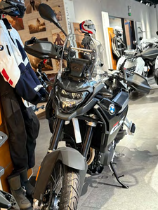 Pare-brise de moto TECO en polycarbonate acrylique modifié, épaisseur 3,0 mm, avec garantie d'un an pour F 900 GS 2024-2025 - Product Image 3