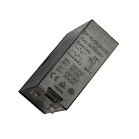 Relay Intermediet Kompak Seri CR-2C Asli CR-2C-DC24V (X) AC230V (XJ) Lampu LED Industri Pemasangan Plug-in/Fix