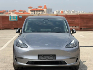Tesla Model Y Performance 2024, voiture entièrement électrique, 5 places, SUV de luxe à vendre, SUV haute vitesse - Product Image 3