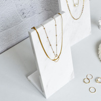 Shein bleu-pendentif en pierre naturelle OEM, luxe, collier, présentoir de bijoux en marbre blanc
