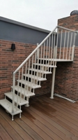 Escalier droit en acier galvanisé pour extérieur, designs d'escaliers extérieurs