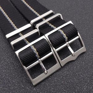 Venta al por mayor de color verde-caqui personalizar correa de reloj de moda 20mm 22mm correa de reloj de nailon de una pieza - Product Image 5