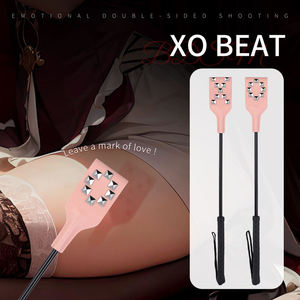 Fouets et Paddles en Cuir BDSM pour Couples, pour Fessées, Punition et Fétichisme SM, pour la Soumission et la Domination - Product Image 4