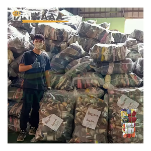 Ballots de 25kg Chaussures <span class=keywords><strong>pour</strong></span> hommes Chaussures de sport d'occasion Baskets de course d'occasion en vrac Unisexe - Product Image 6