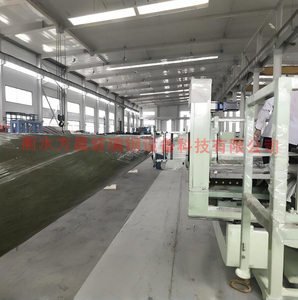 Dây chuyền sản xuất cột điện các thiết bị hỗ trợ là một máy phun tự động - Product Image 2