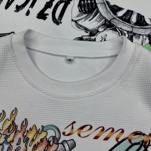 Camiseta de Lujo con Cuello Redondo y Estampado, Estilo Boxy, Personalizada, Streetwear, Hombros Caídos, Oversize, Manga Larga, para Hombre - Product Image 3