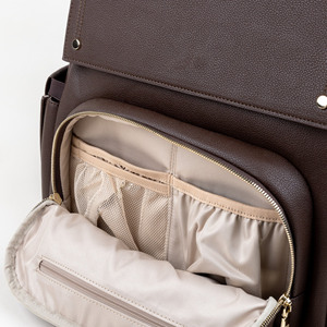 Bolsa de Pañales Multifuncional Resistente al Agua, de Cuero Vegano, Mochila de Viaje para Bebé con Cambiador y Correas para Cochecito - Product Image 5