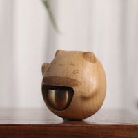 Carillon de porte en bois minimaliste personnalisé Base magnétique auto-adhésive Cloche d'alerte de réception de bureau pour la décoration d'entrée d'entreprise