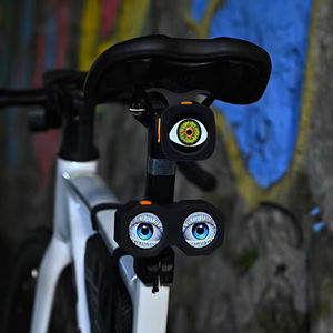 LEDスマートアイズライト電動自転車オートバイ用リアテールライトアプリコントロールデビルズアイプログラム可能LEDランプ - Product Image 1