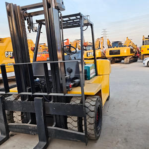 Used Komatsu Diesel Forklift 3Ton Operating Motor Japanese Engine 2022 Model Low Working Hours Retail Manufacturing Plant Use - Product Image 5