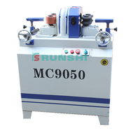 Machine automatique de fabrication de manches en bois