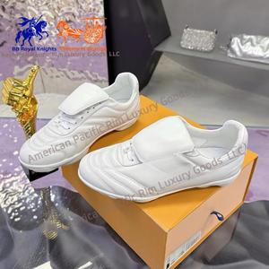 Zapatillas de Fútbol de Lujo 2025 para Hombre, Calzado Deportivo Casual de Cuero Genuino, Zapatos de Diseñador para Caminar, Botas de Fútbol, Zapatillas de Baloncesto - Product Image 5