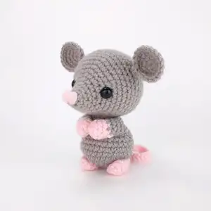 Siêu đáng yêu Crochet Tiny chuột bông nhồi Amigurumi Chuột Crochet mini đồ chơi